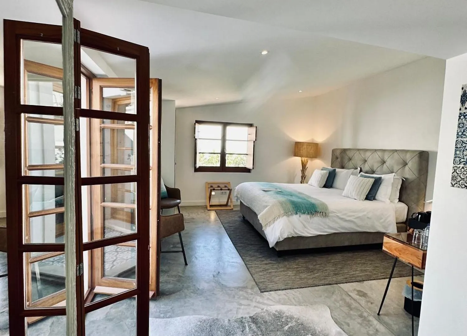 Eleven, Boutique Luxury House & Garden Bed and Breakfast Boliqueime