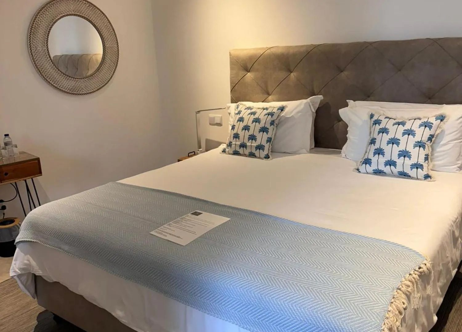 Eleven, Boutique Luxury House & Garden Bed & Breakfast Boliqueime