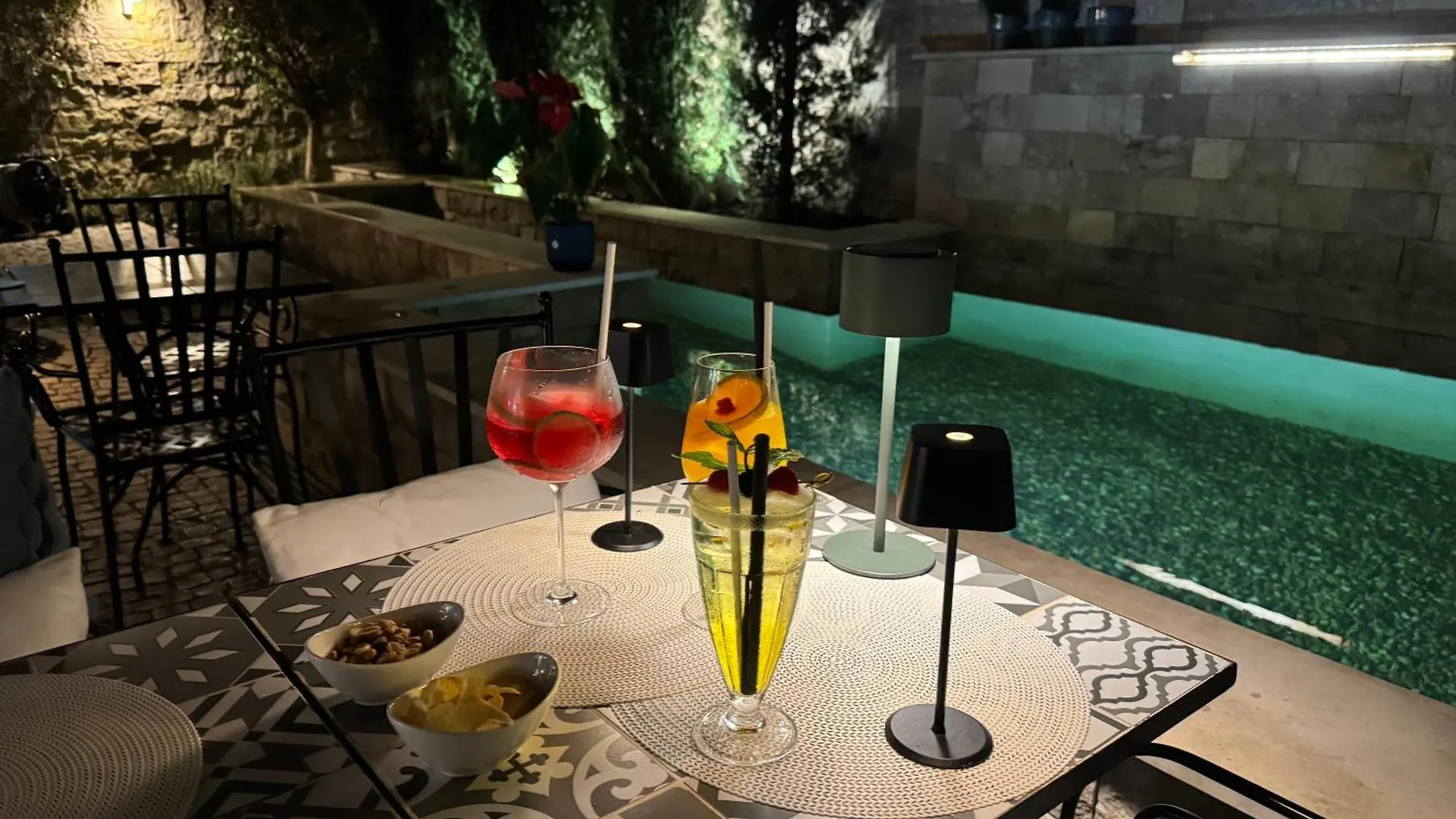 Eleven, Boutique Luxury House & Garden Bed & Breakfast Boliqueime 0*,  Portugal